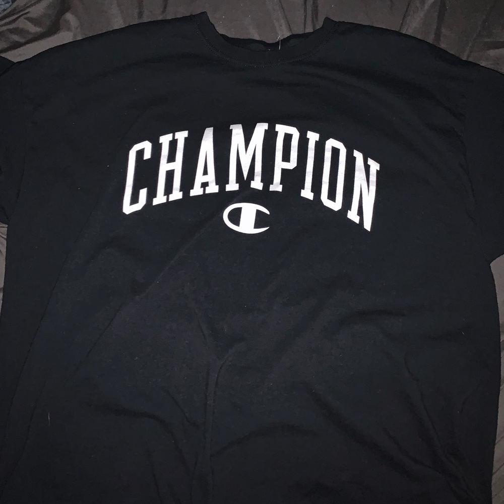 BRAND NEW champion T-shirt